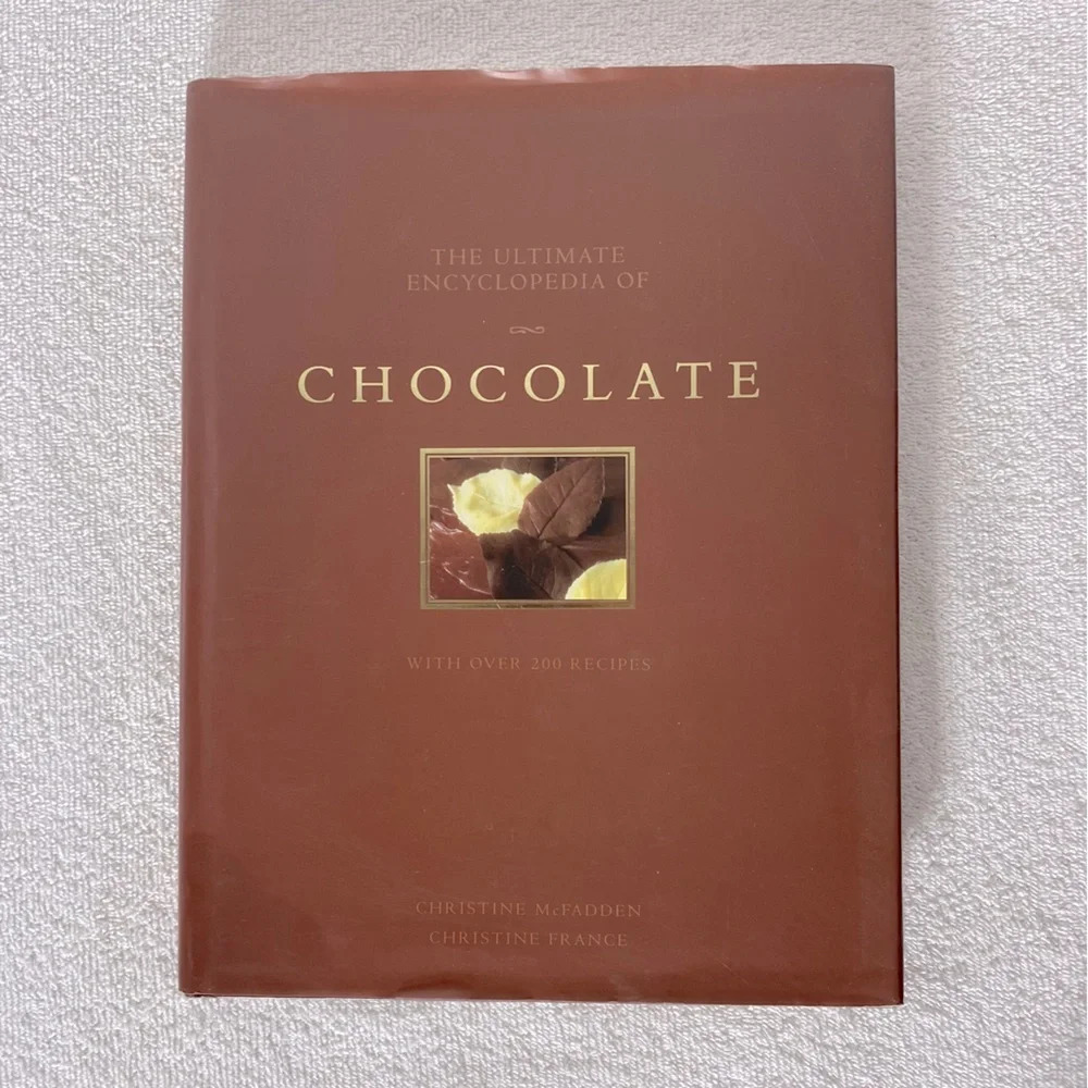 Vintage Chocolate The Ultimate Encyclopedia Hard Cover Book Cook Book